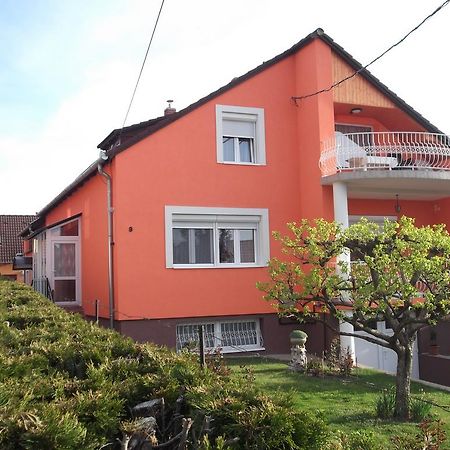 Patri Apartmanhaz Keszthely Exteriör bild