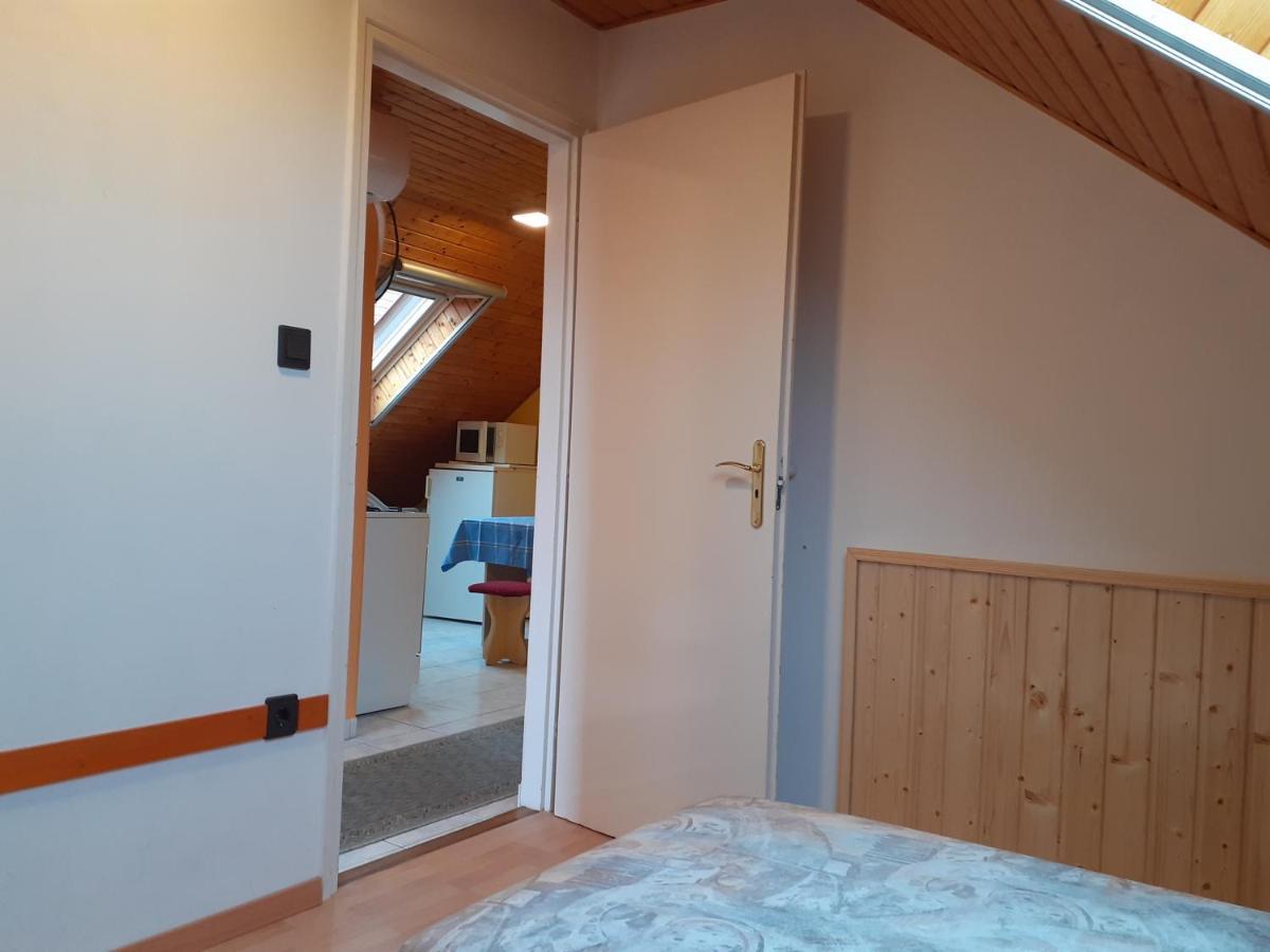 Patri Apartmanhaz Keszthely Exteriör bild