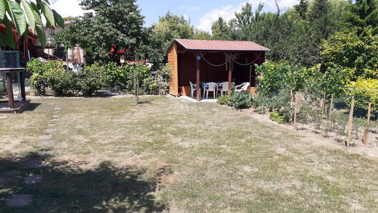 Patri Apartmanhaz Keszthely Exteriör bild